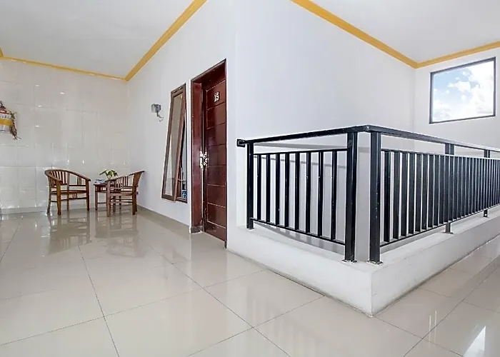 Oyo 2836 Sekar Sari Hotel