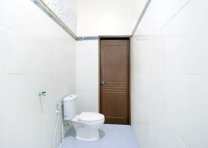 Oyo 2836 Sekar Sari Hotel