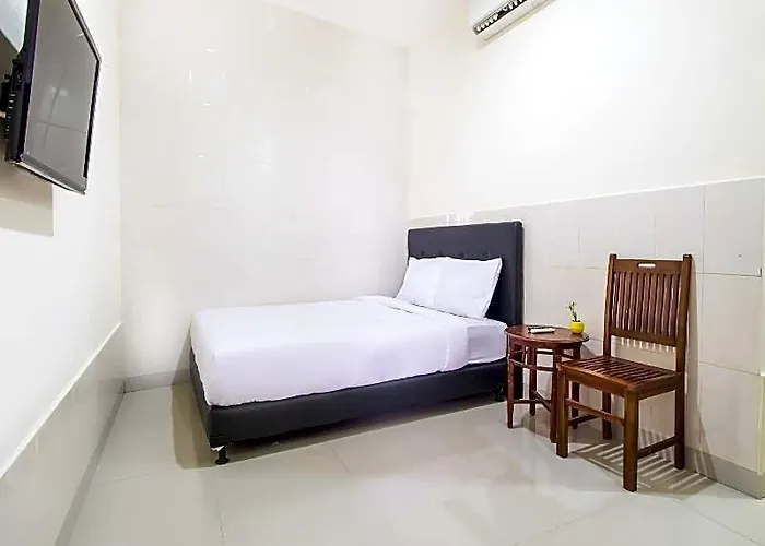 Oyo 2836 Sekar Sari Denpasar
